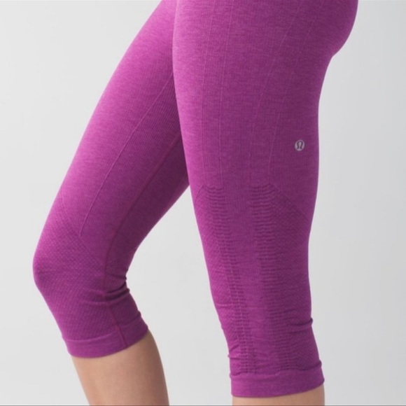 Lululemon In The Flow Crop II Heathered Regal Plum capri leggings Size 4 - Picture 1 of 7